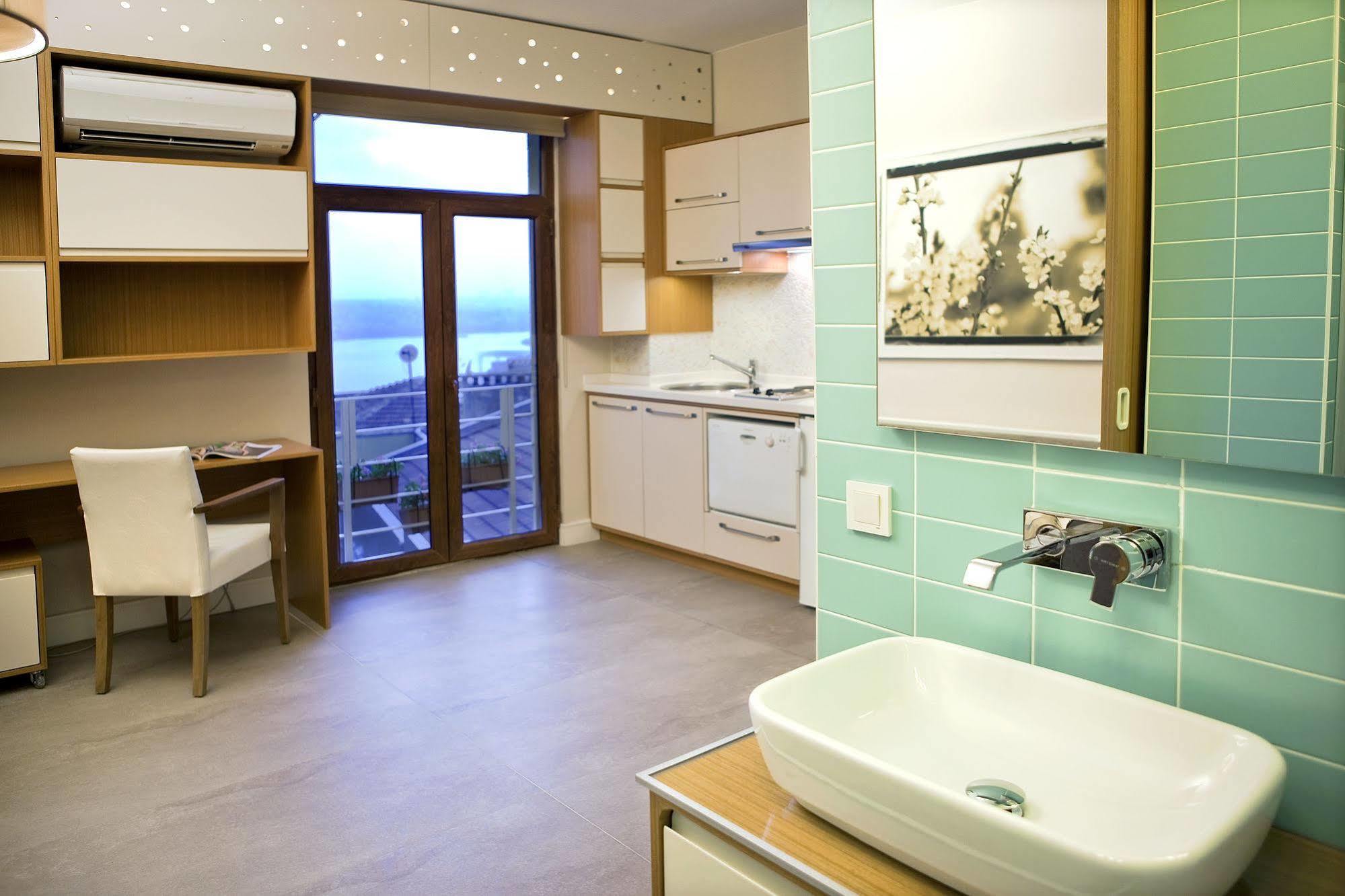 Big Urban Stay Hotel Κωνσταντινούπολη Εξωτερικό φωτογραφία